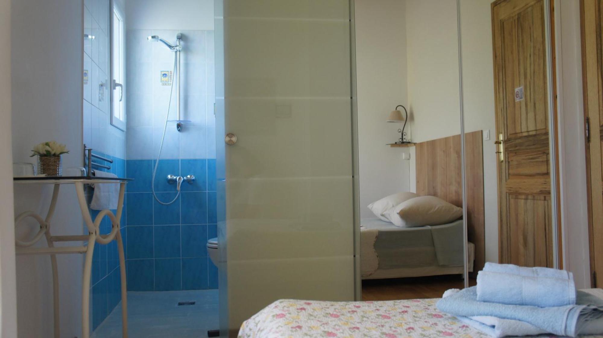 Chambre D'Hotes Ananda シストロン 部屋 写真